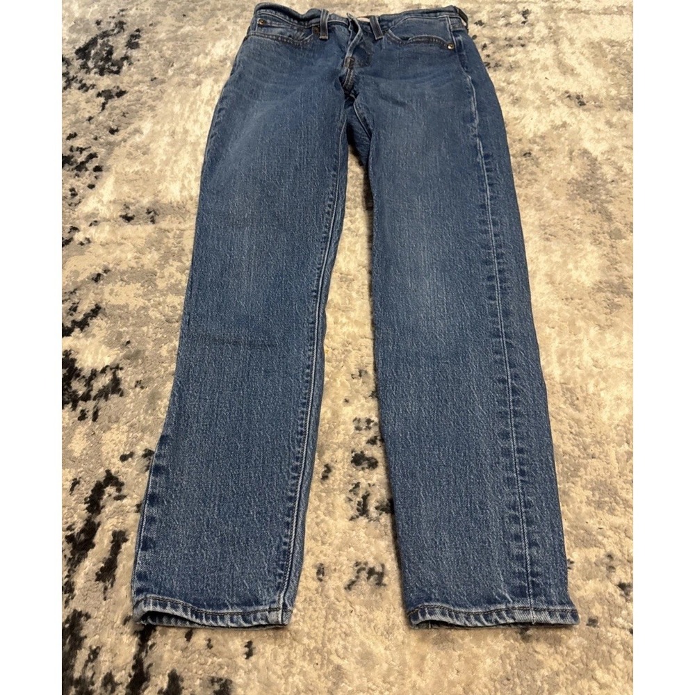 Levi's Levis Wedgie Button Up  Jeans Medium Wash Sz 25 X 27 Womens Blue Denim